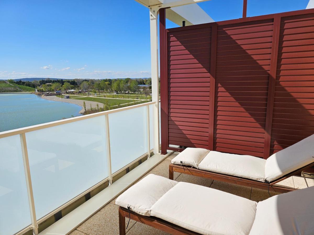 Lakeside Provence - Appartement 4 Etoiles Face Au Lac De Monteux Εξωτερικό φωτογραφία