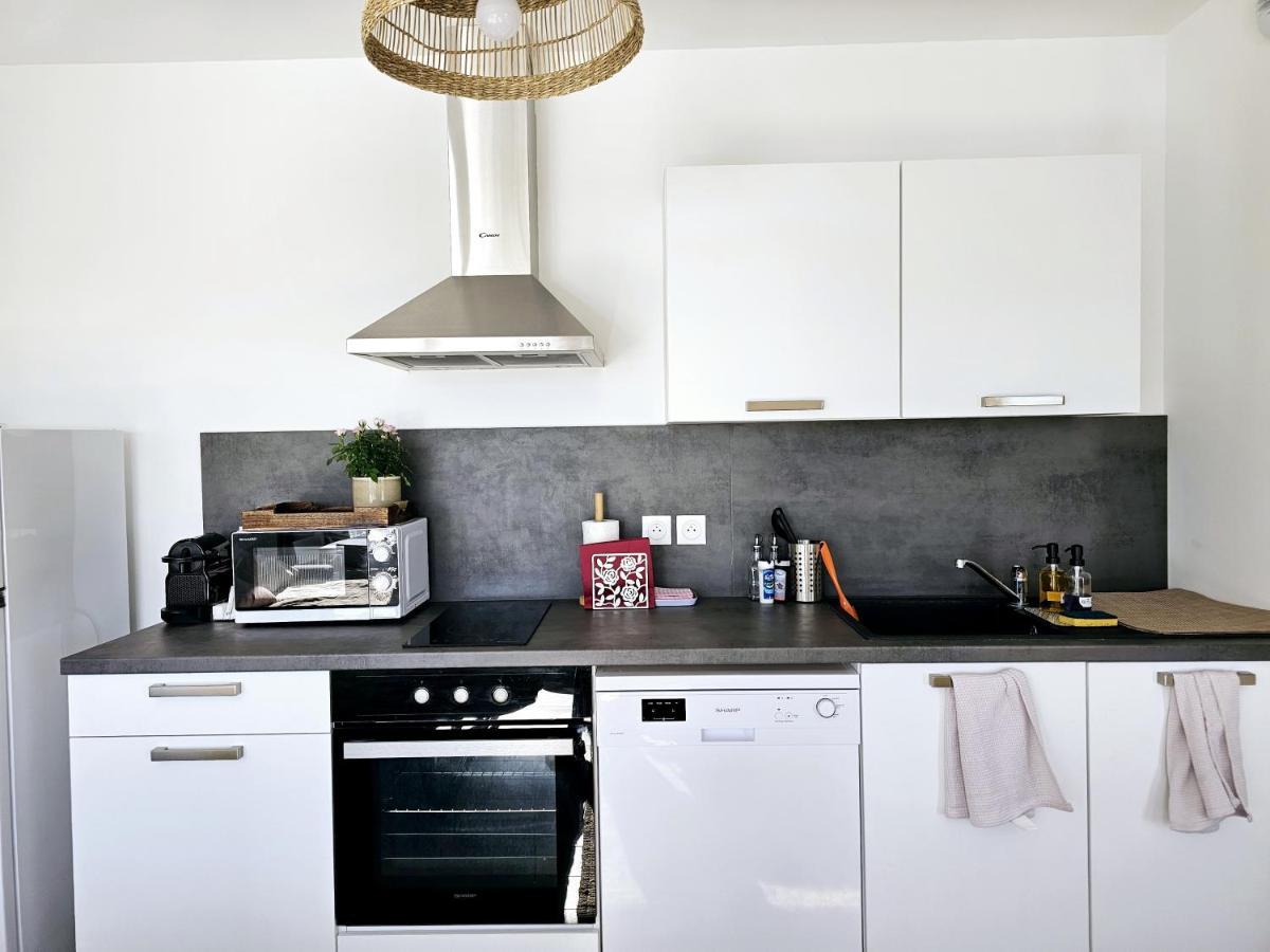 Lakeside Provence - Appartement 4 Etoiles Face Au Lac De Monteux Εξωτερικό φωτογραφία