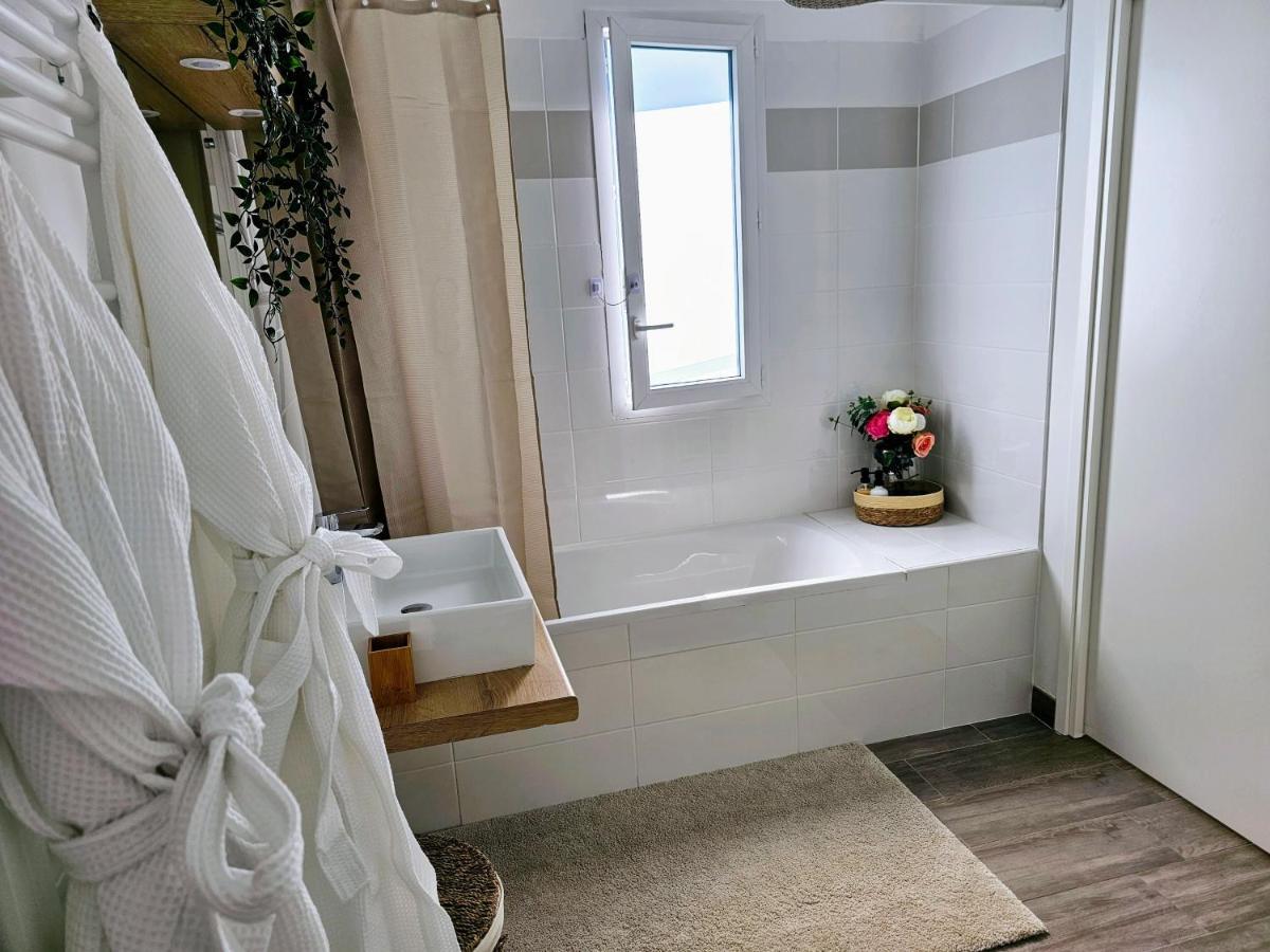 Lakeside Provence - Appartement 4 Etoiles Face Au Lac De Monteux Εξωτερικό φωτογραφία