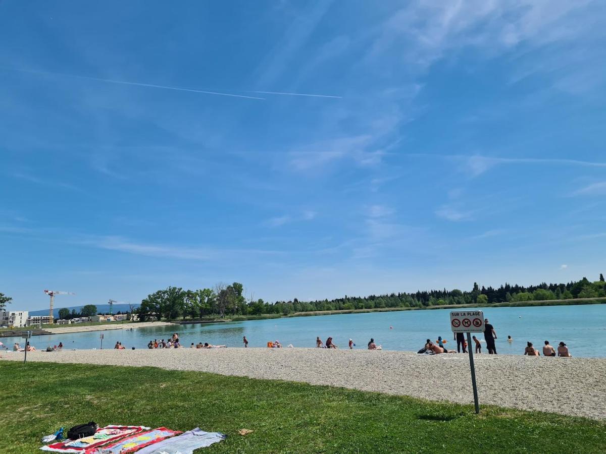 Lakeside Provence - Appartement 4 Etoiles Face Au Lac De Monteux Εξωτερικό φωτογραφία