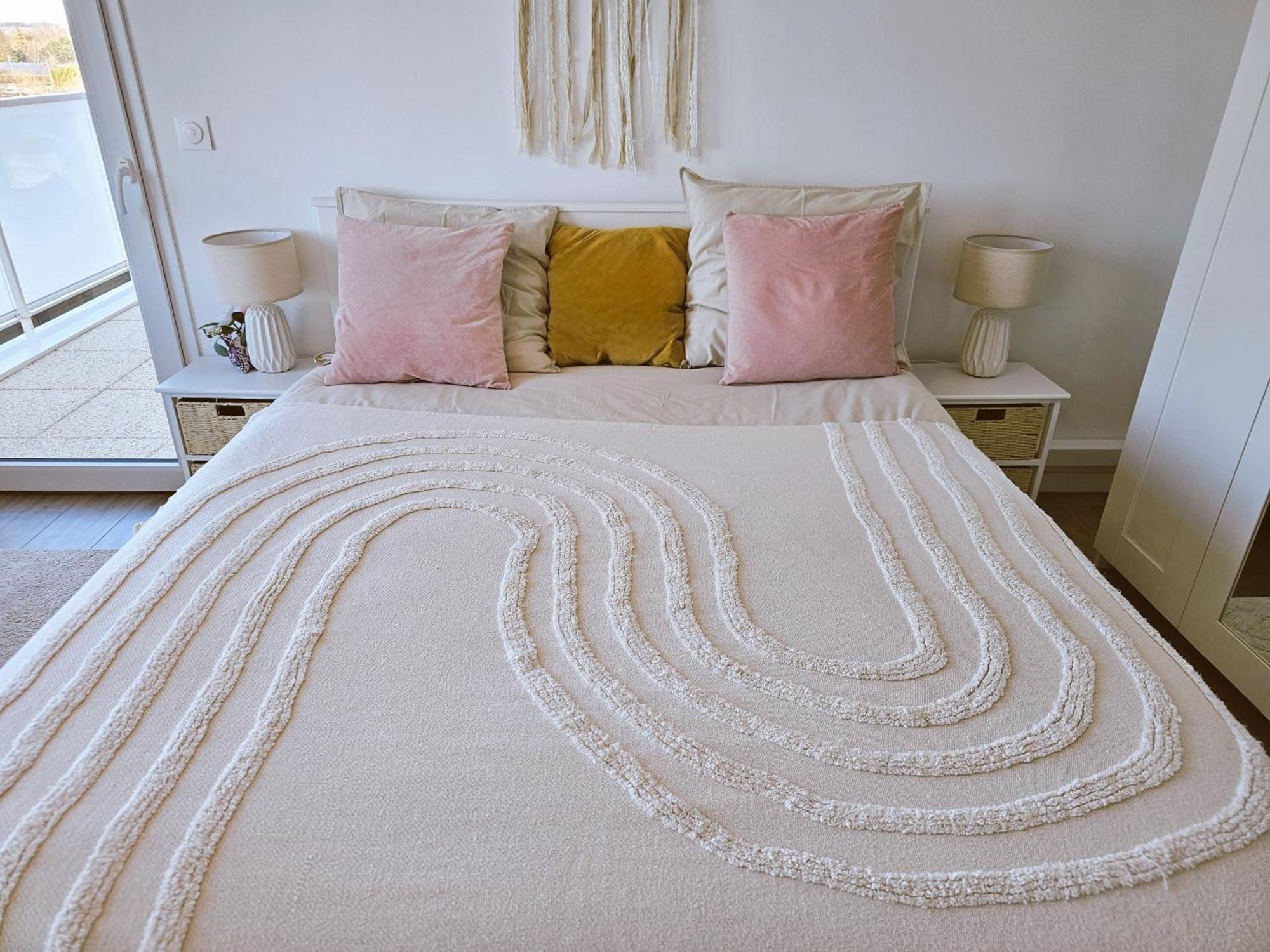 Lakeside Provence - Appartement 4 Etoiles Face Au Lac De Monteux Εξωτερικό φωτογραφία