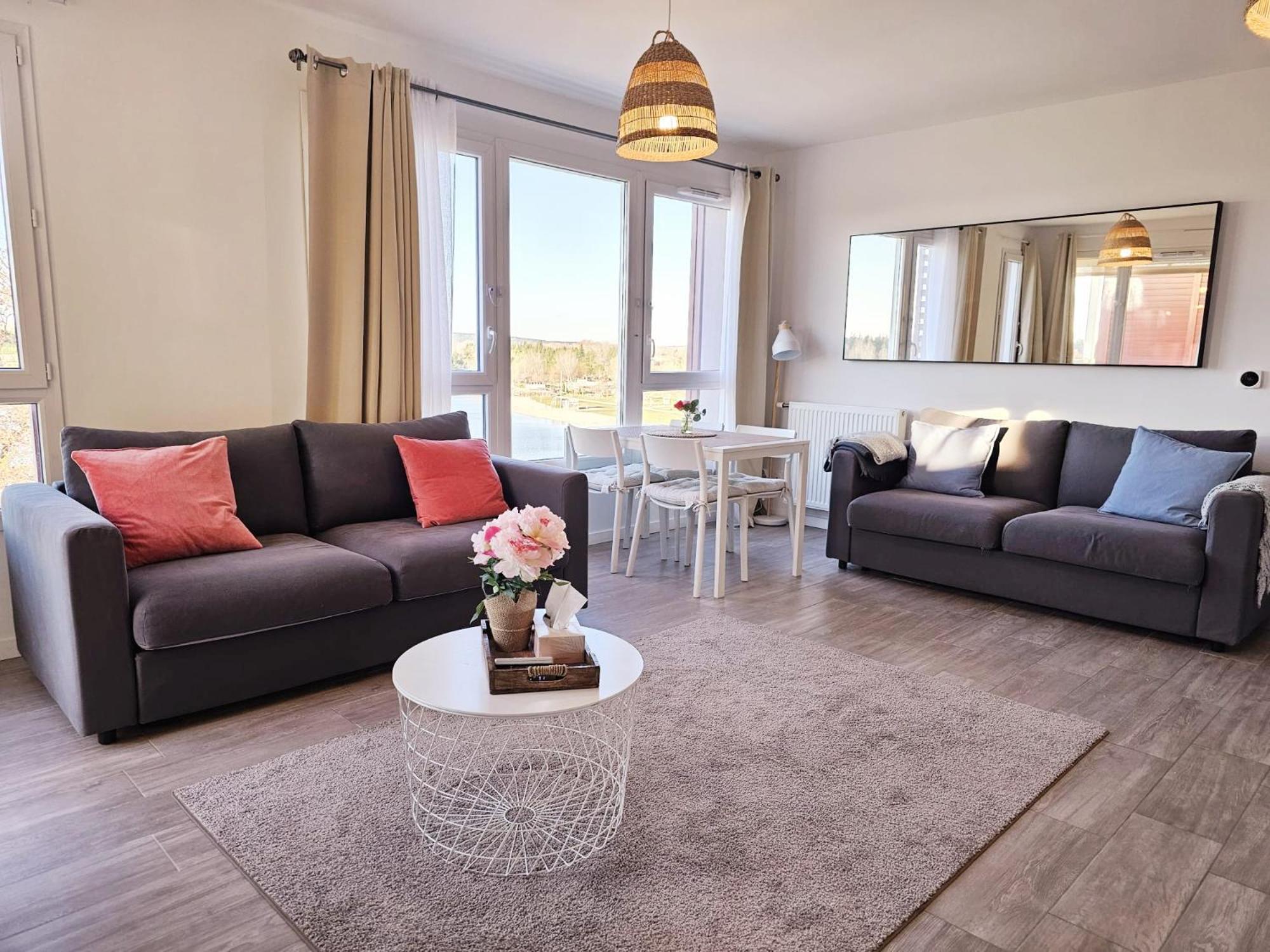 Lakeside Provence - Appartement 4 Etoiles Face Au Lac De Monteux Εξωτερικό φωτογραφία